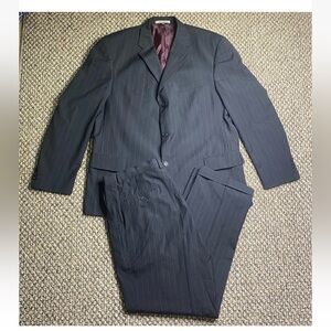 Franco Valentino Mens Suit 2 piece Size 46L Black Striped